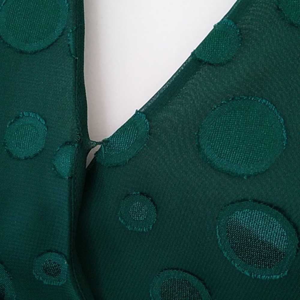 Highline Collective Double V Neck Green Blouse Size - Small - Picture 9 of 16